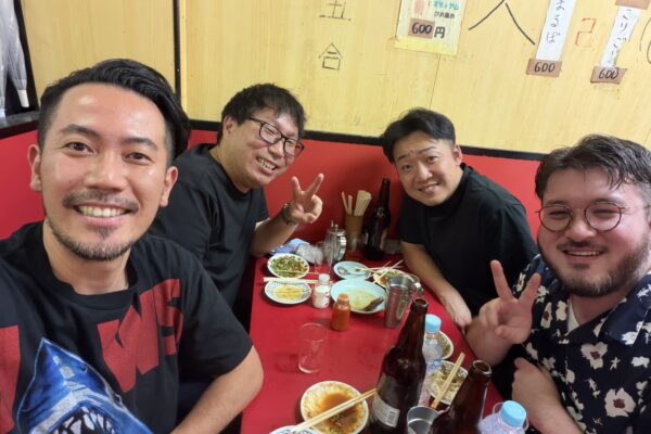 【難波で！！】